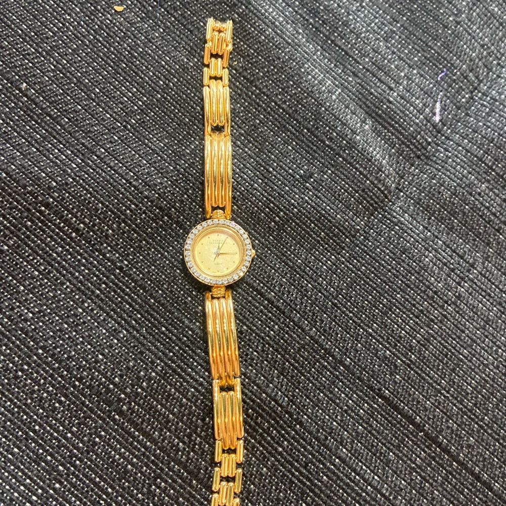 Needs battery